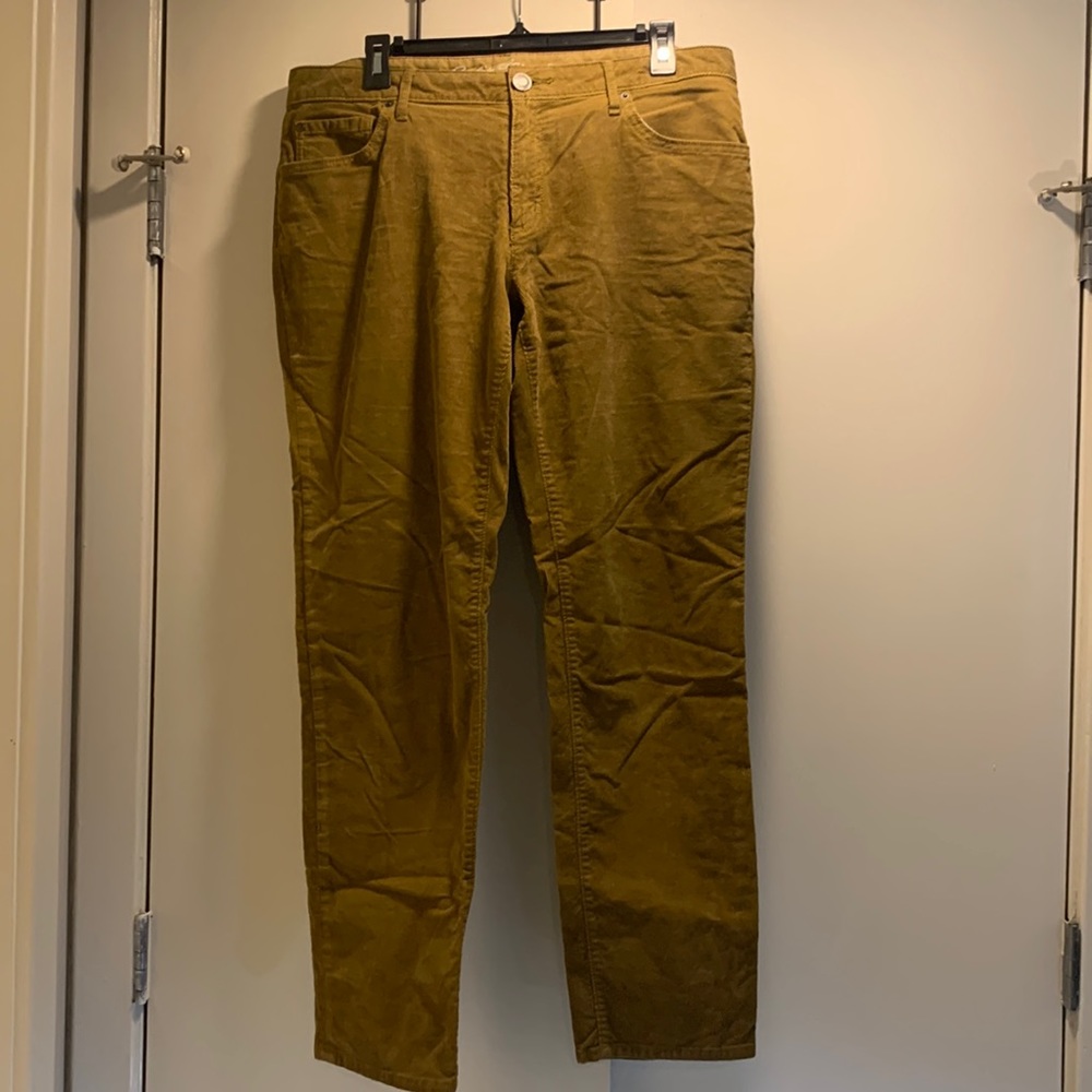 COPY - Eddie Bauer brown corduroy “boyfriend” trousers. Size 12